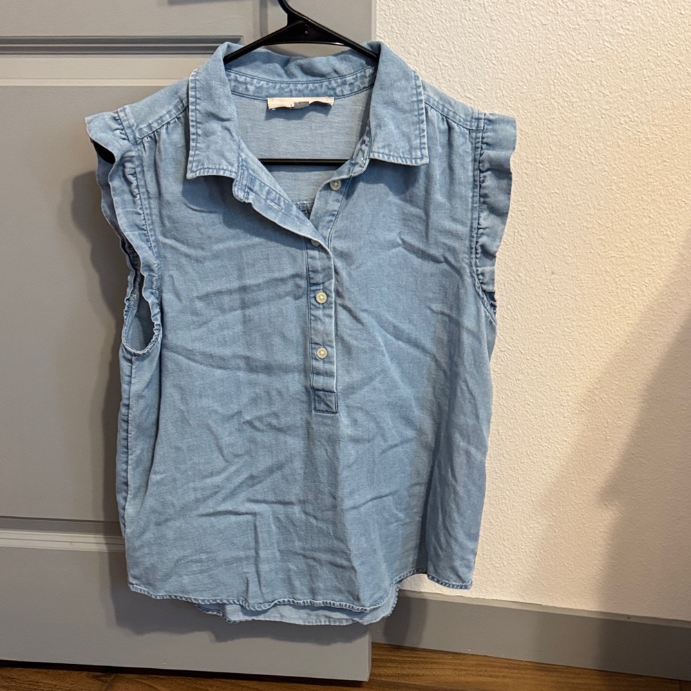 LOFT Light Blue Sleeveless Chambray Button-Front Blouse